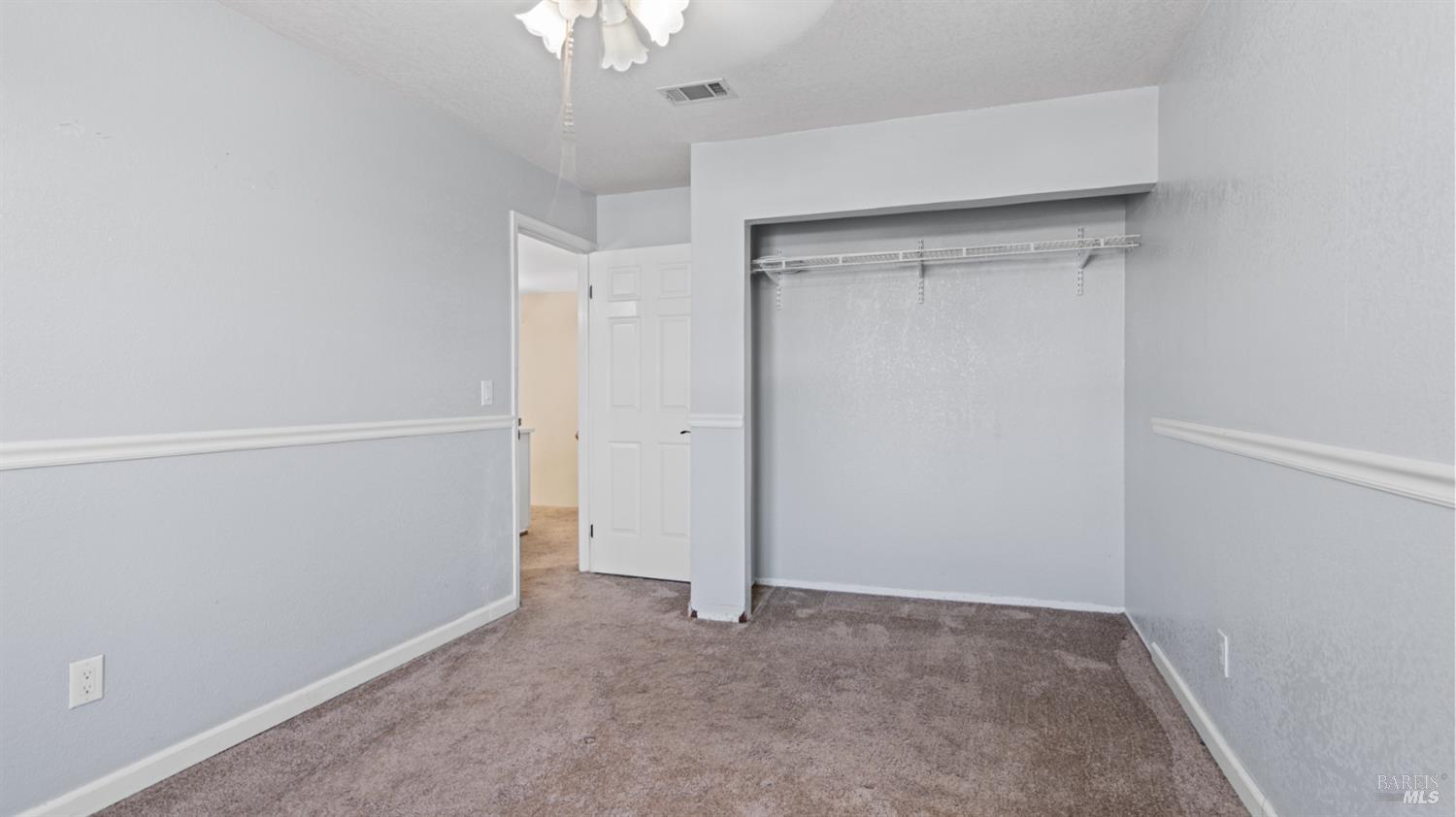 Detail Gallery Image 28 of 44 For 2415 Tea Ct, Fairfield,  CA 94534 - 3 Beds | 2/1 Baths