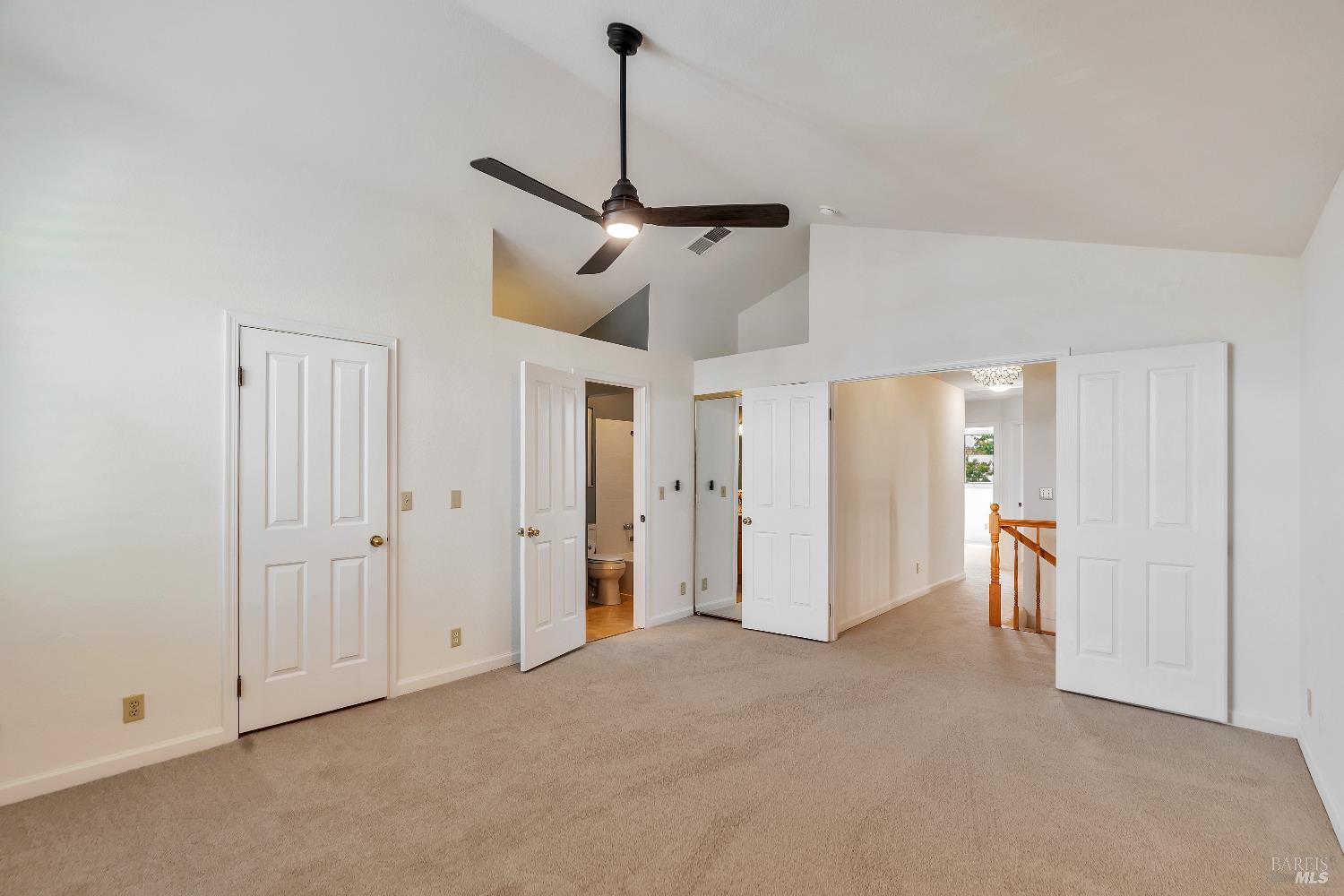 Detail Gallery Image 16 of 36 For 9525 Camelot Dr, Windsor,  CA 95492 - 4 Beds | 2/1 Baths