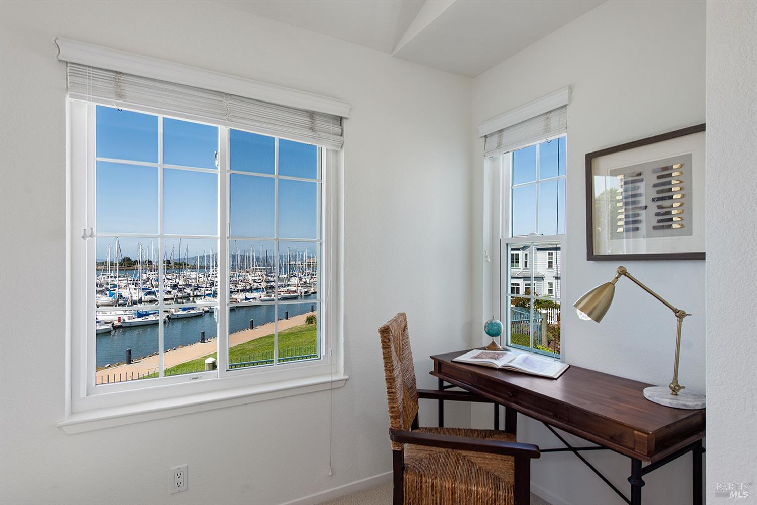 Detail Gallery Image 26 of 29 For 306 Commodore Dr, Richmond,  CA 94804 - 2 Beds | 2/1 Baths