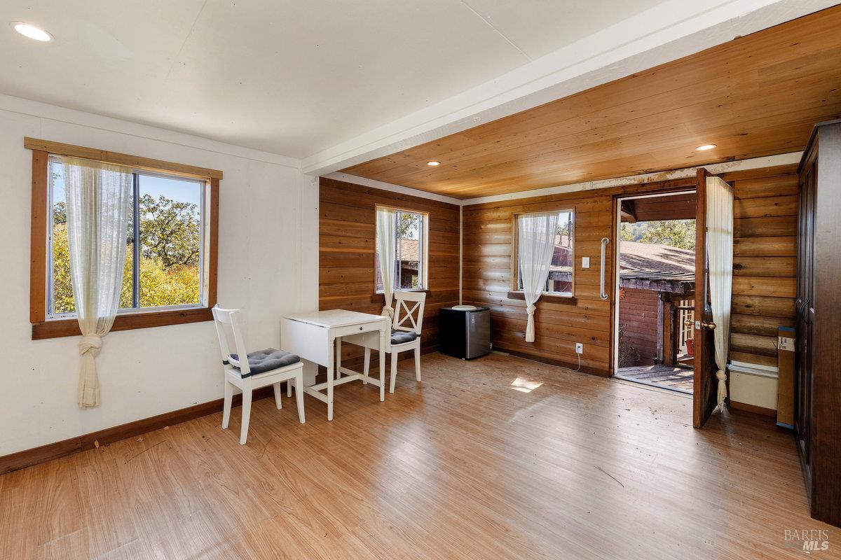 Detail Gallery Image 40 of 73 For 445 Scenic Ave, San Anselmo,  CA 94960 - 2 Beds | 2 Baths