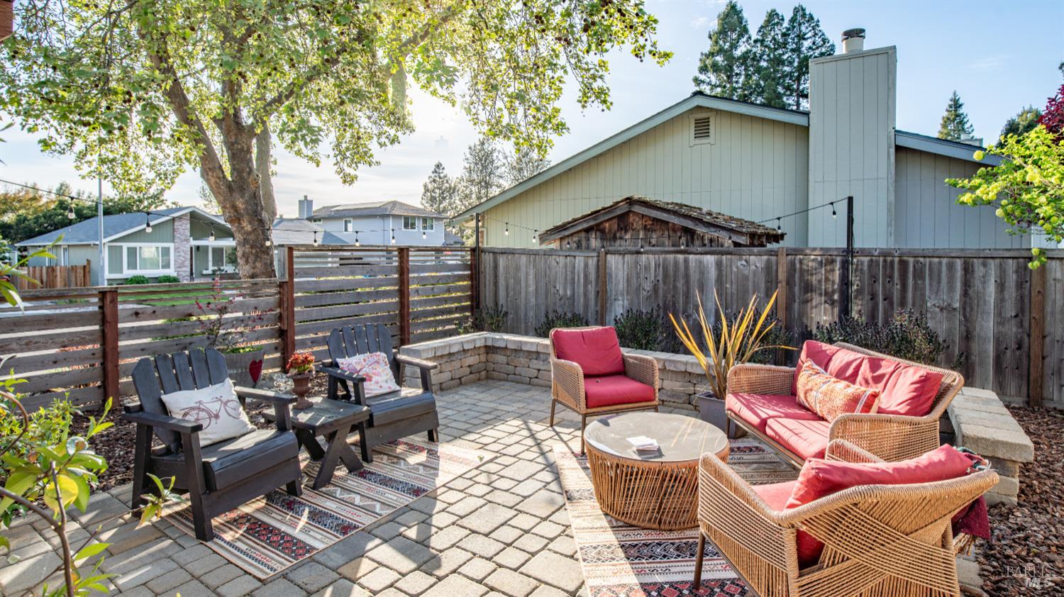 Detail Gallery Image 5 of 73 For 5270 Arnica Way, Santa Rosa,  CA 95403 - 4 Beds | 2/1 Baths