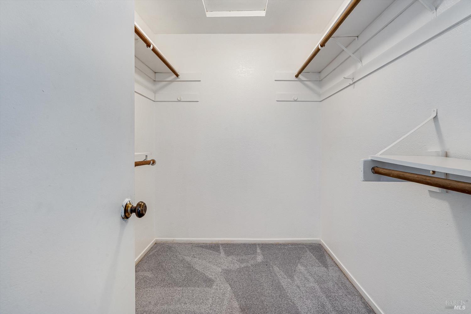 Detail Gallery Image 30 of 58 For 925 Marina Dr, Napa,  CA 94559 - 3 Beds | 2/1 Baths