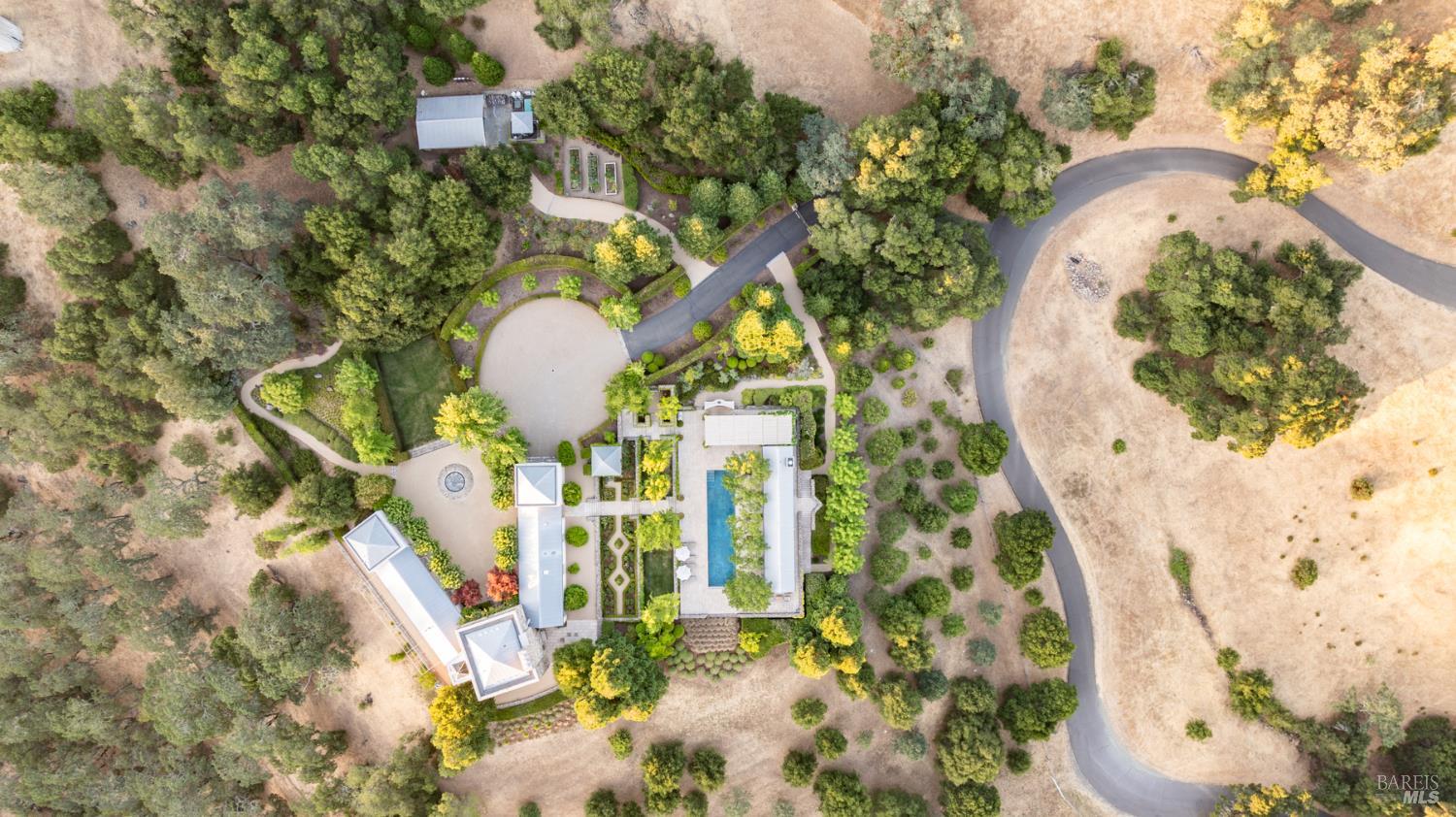 Detail Gallery Image 48 of 49 For 33 Hennessey Ridge Rd, Saint Helena,  CA 94574 - 4 Beds | 4/1 Baths