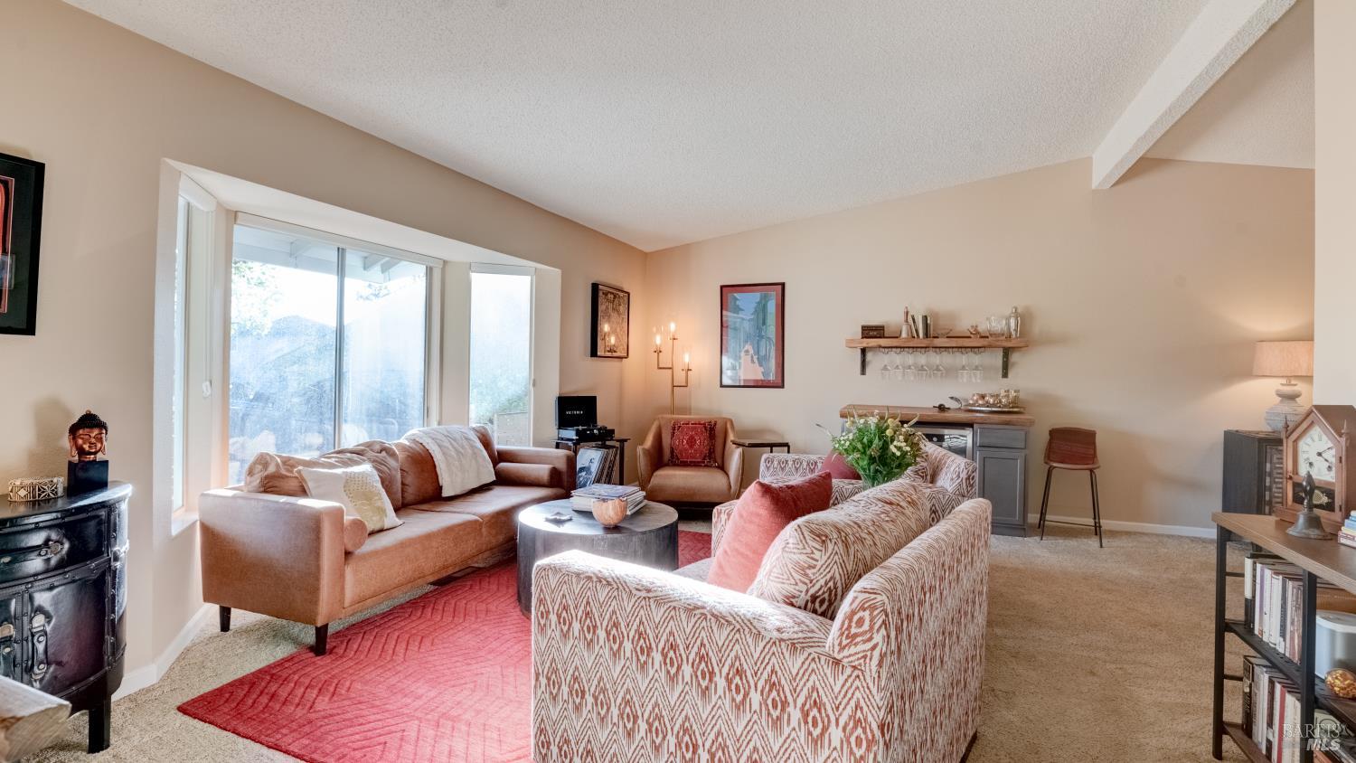 Detail Gallery Image 9 of 73 For 5270 Arnica Way, Santa Rosa,  CA 95403 - 4 Beds | 2/1 Baths