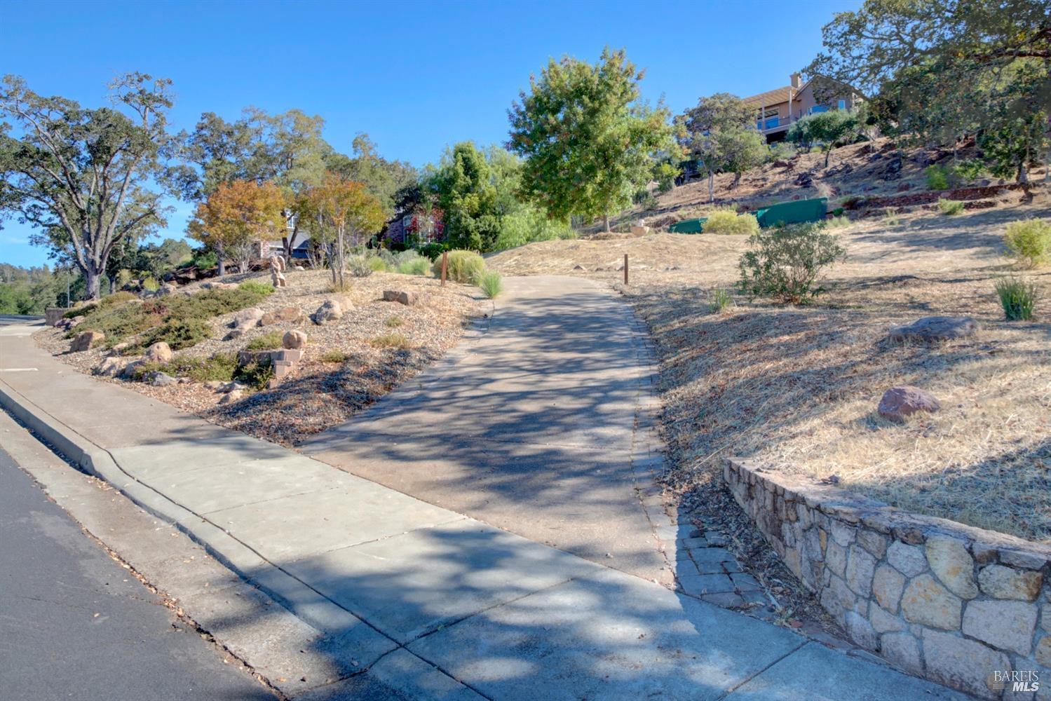 Detail Gallery Image 38 of 44 For 1166 Castle Oaks Dr, Napa,  CA 94558 - – Beds | – Baths