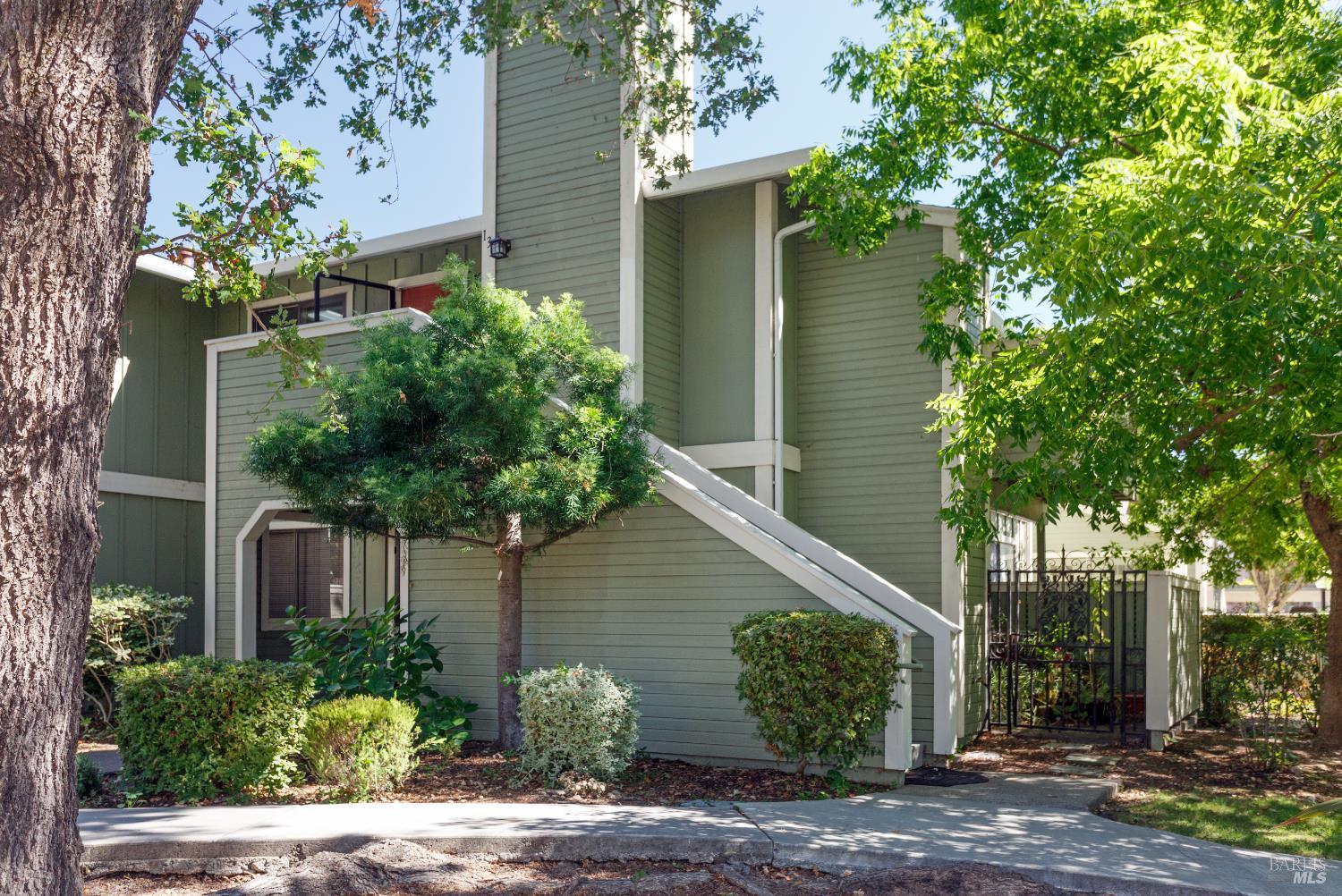 Detail Gallery Image 11 of 17 For 130 W Agua Caliente Rd, Sonoma,  CA 95476 - 2 Beds | 1 Baths