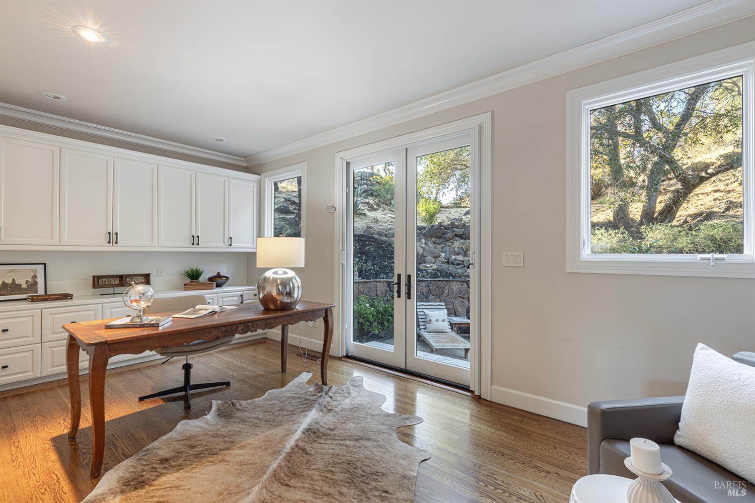Detail Gallery Image 19 of 72 For 145 Canyon Ct, Napa,  CA 94558 - 5 Beds | 4/1 Baths