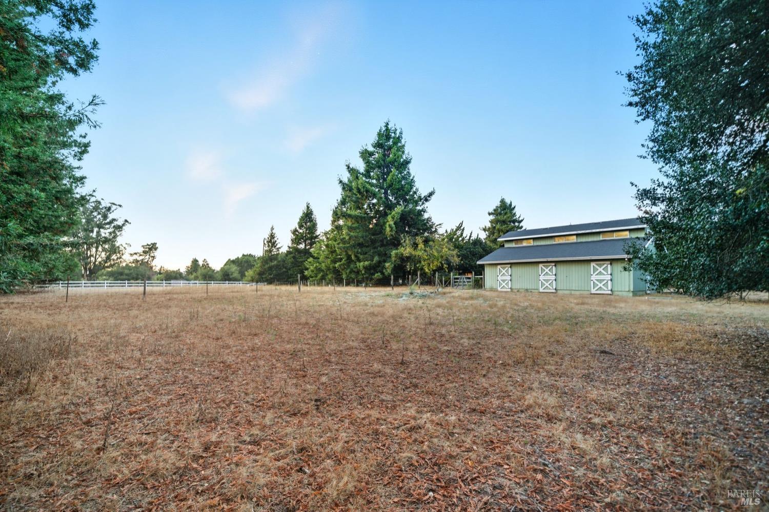 Detail Gallery Image 48 of 60 For 4047 Petaluma Blvd, Petaluma,  CA 94952 - 3 Beds | 2 Baths