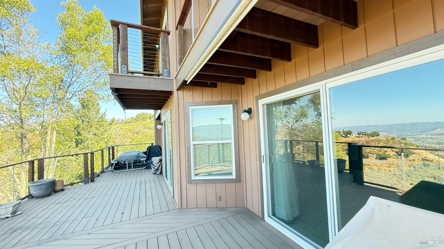Detail Gallery Image 5 of 54 For 920 Crestmont Dr, Angwin,  CA 94508 - 5 Beds | 4 Baths
