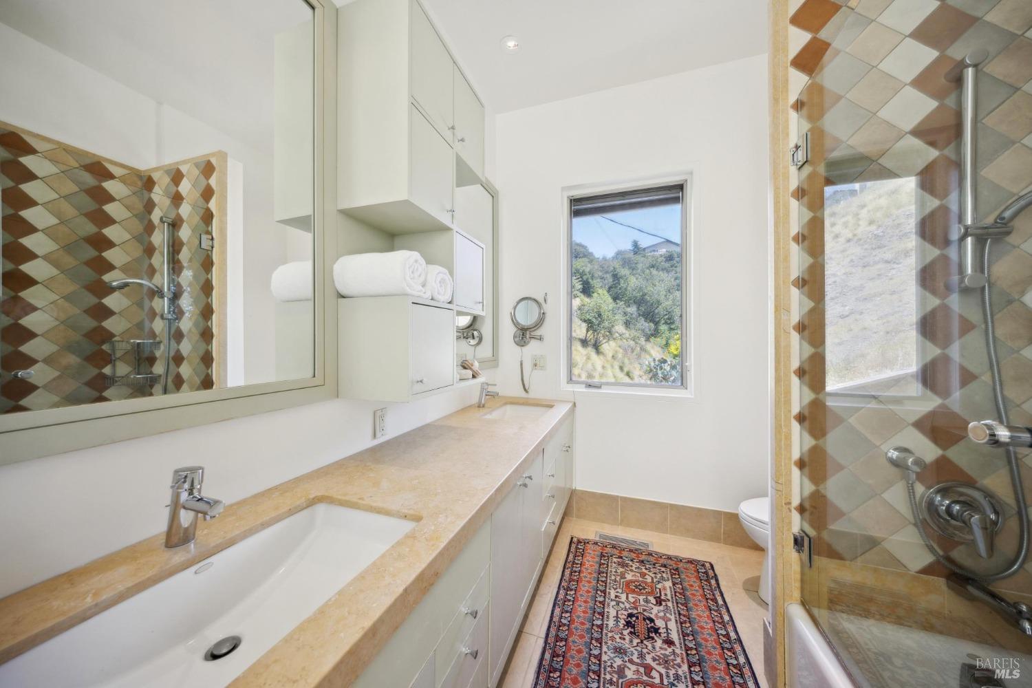 Detail Gallery Image 21 of 43 For 325 via La Cumbre Unkn, Greenbrae,  CA 94904 - 3 Beds | 3/1 Baths