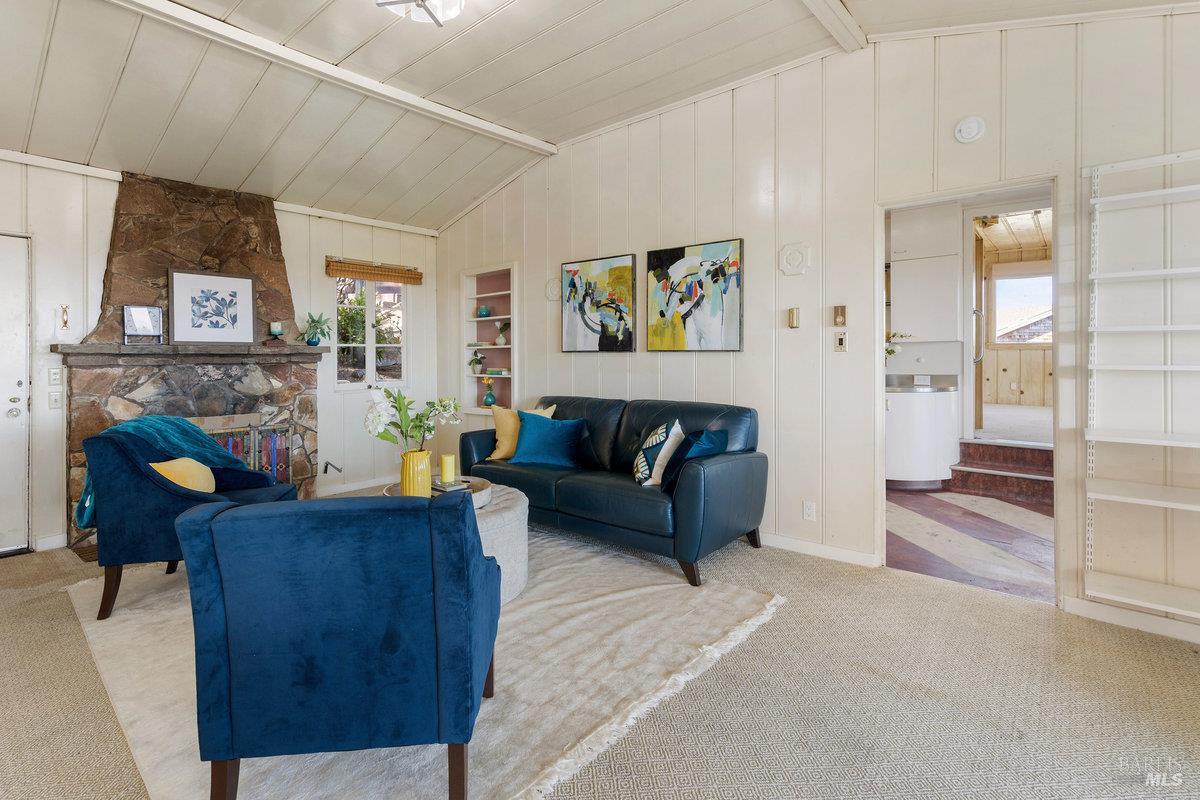 Detail Gallery Image 7 of 73 For 445 Scenic Ave, San Anselmo,  CA 94960 - 2 Beds | 2 Baths