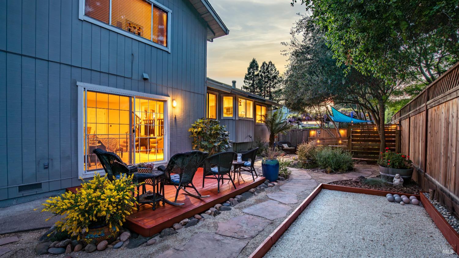 Detail Gallery Image 68 of 73 For 5270 Arnica Way, Santa Rosa,  CA 95403 - 4 Beds | 2/1 Baths