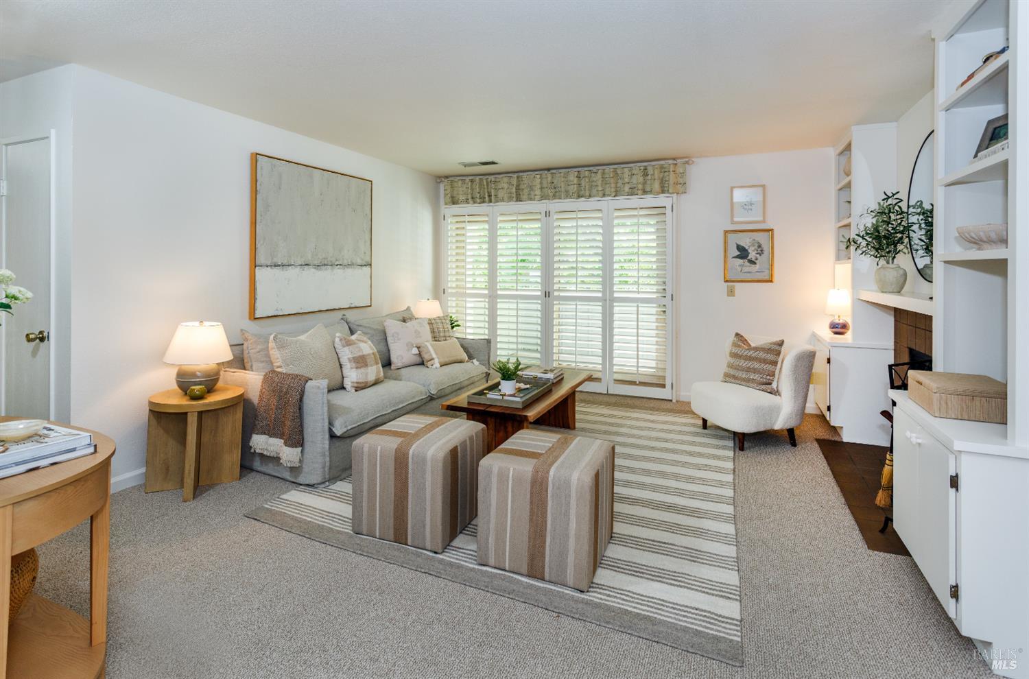 Detail Gallery Image 4 of 17 For 130 W Agua Caliente Rd, Sonoma,  CA 95476 - 2 Beds | 1 Baths