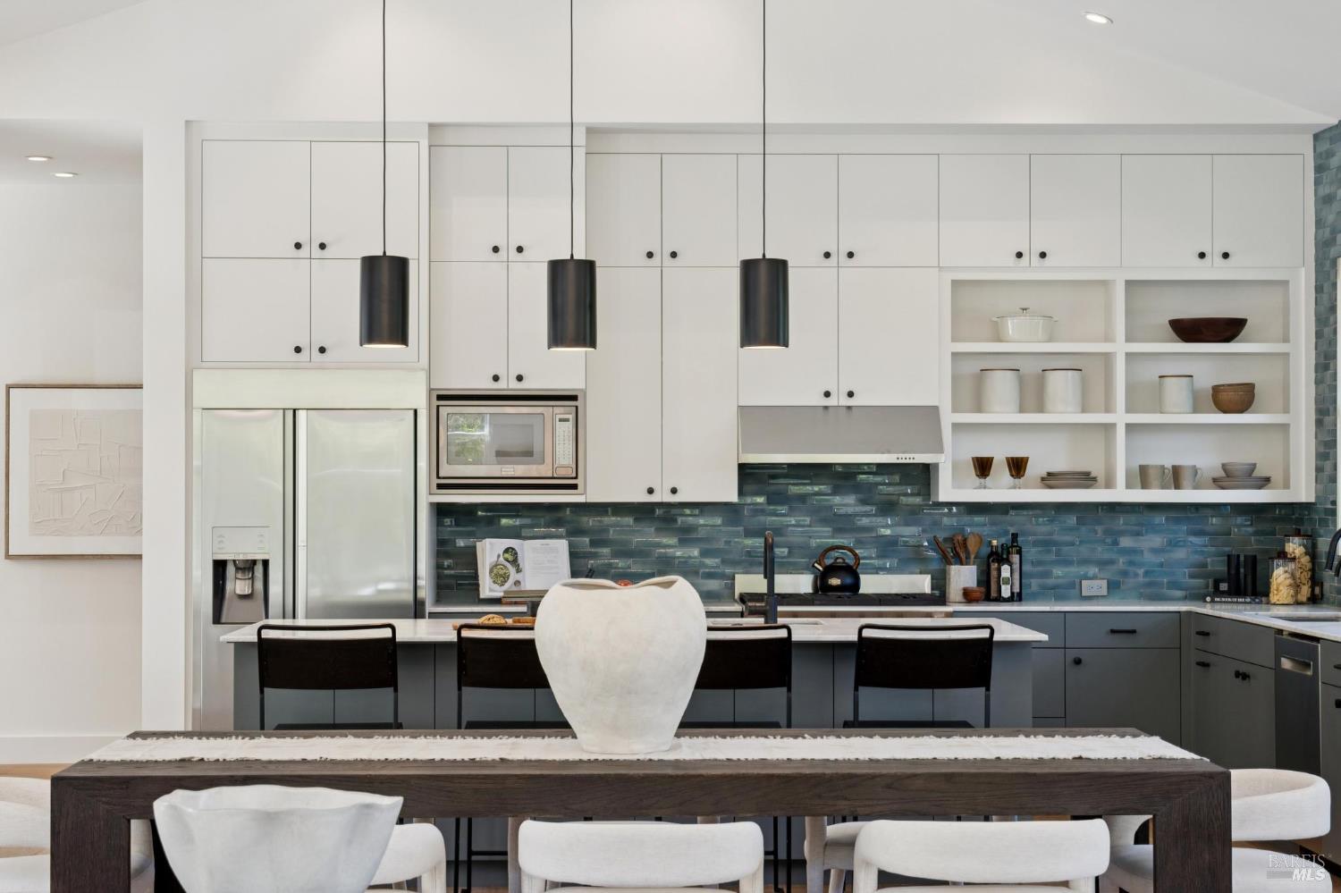 Detail Gallery Image 24 of 96 For 20685 5th St, Sonoma,  CA 95476 - 3 Beds | 3/1 Baths