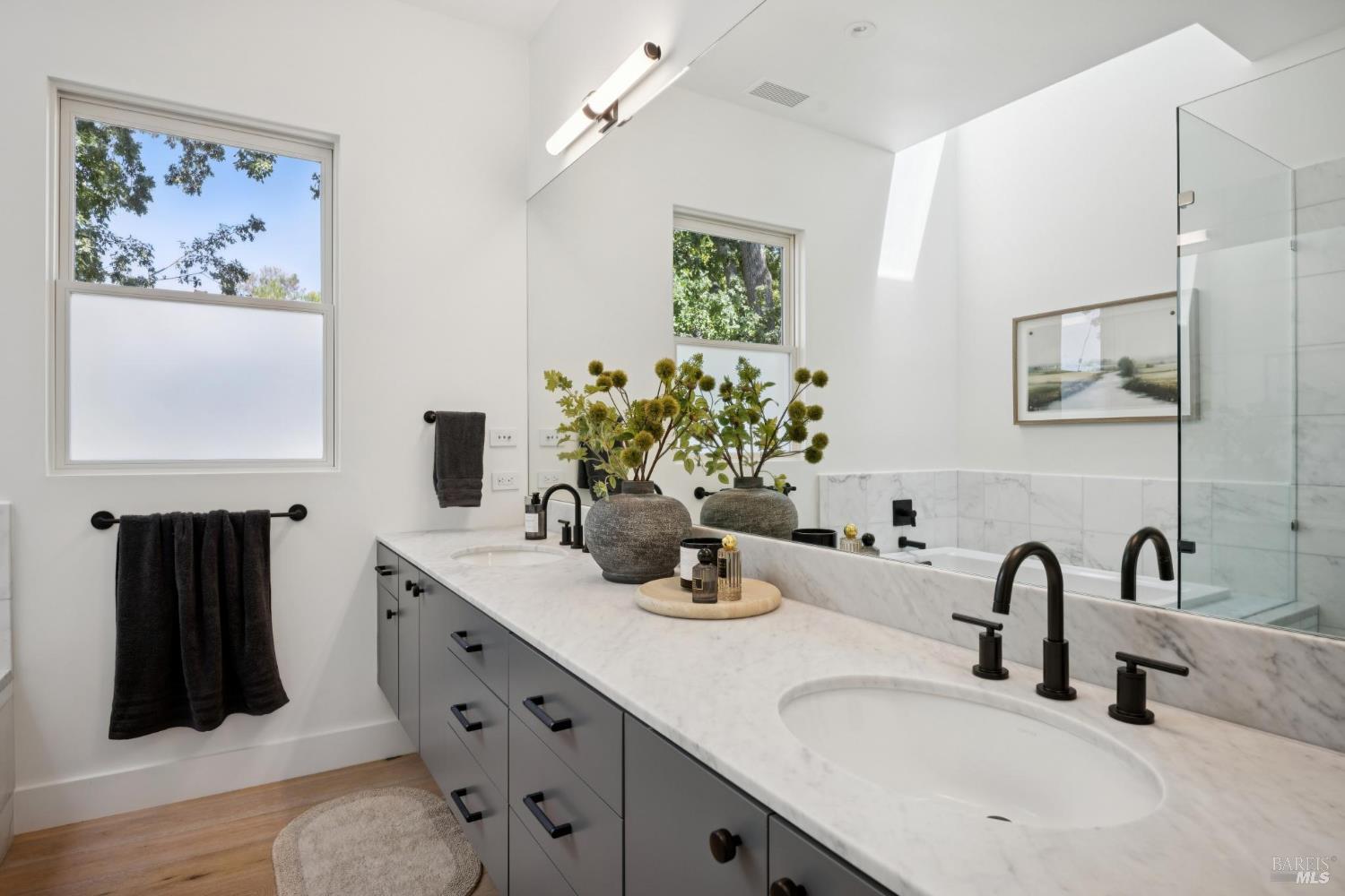 Detail Gallery Image 30 of 96 For 20685 5th St, Sonoma,  CA 95476 - 3 Beds | 3/1 Baths