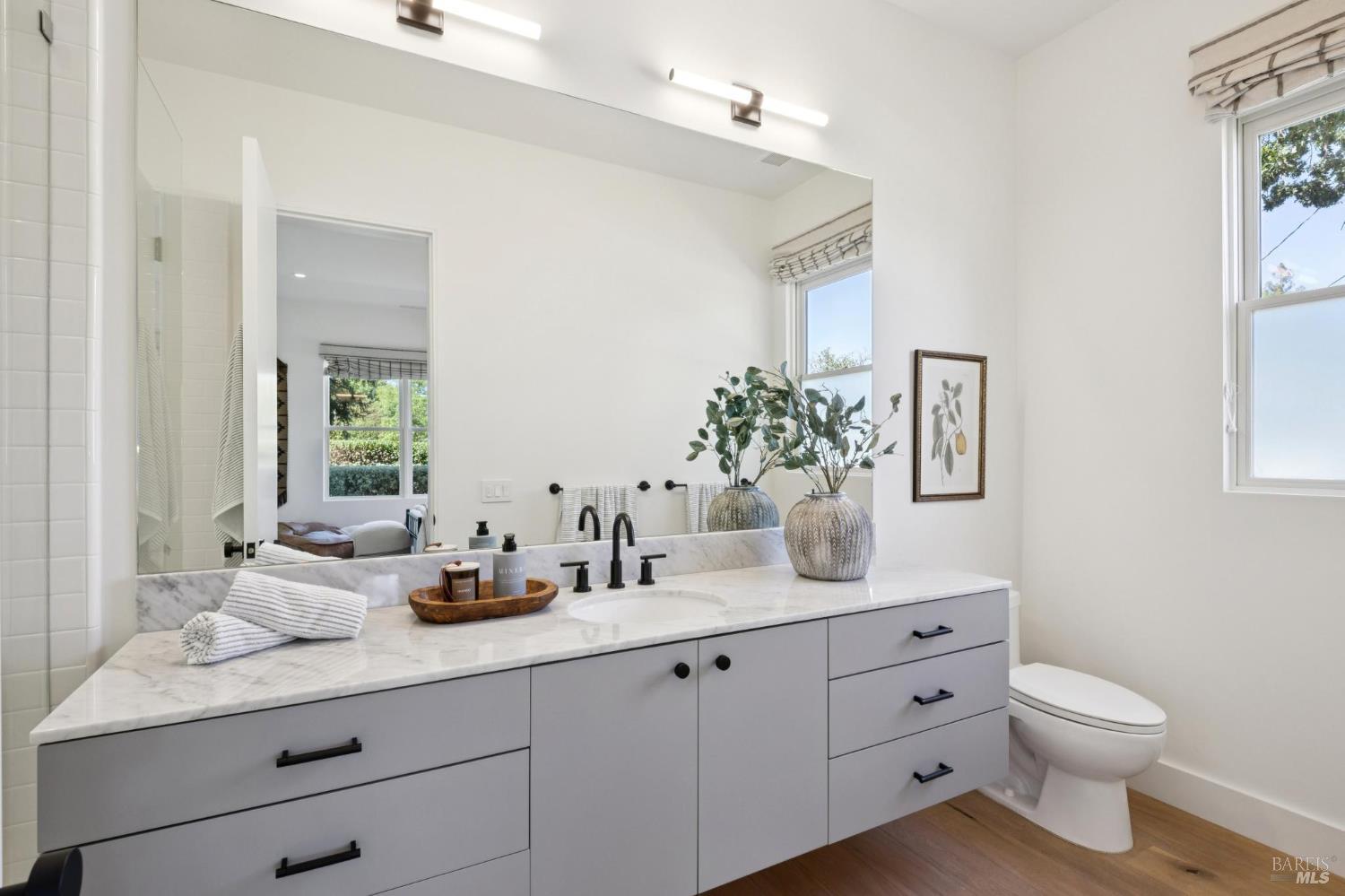 Detail Gallery Image 45 of 96 For 20685 5th St, Sonoma,  CA 95476 - 3 Beds | 3/1 Baths