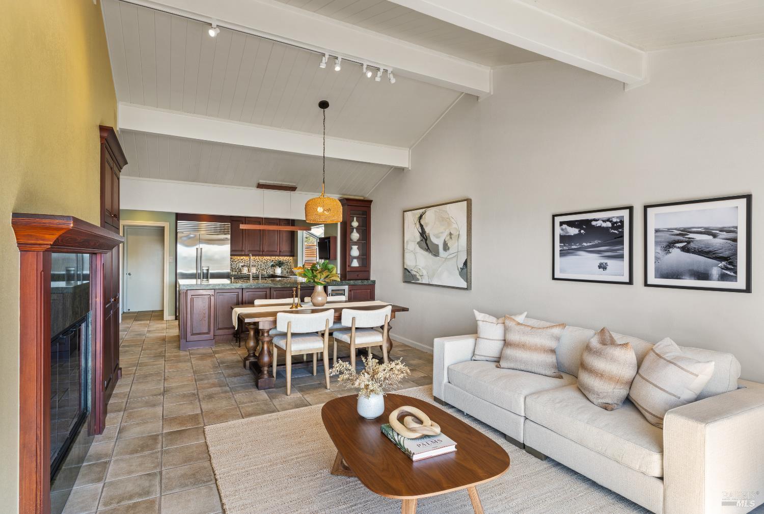 Detail Gallery Image 14 of 56 For 126 San Marino Dr, San Rafael,  CA 94901 - 5 Beds | 3/1 Baths