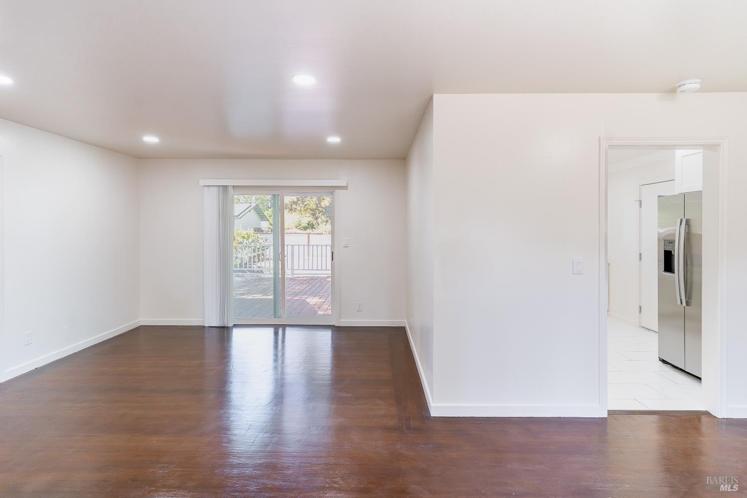 Detail Gallery Image 6 of 35 For 413 S Jefferson St, Napa,  CA 94559 - 2 Beds | 1 Baths