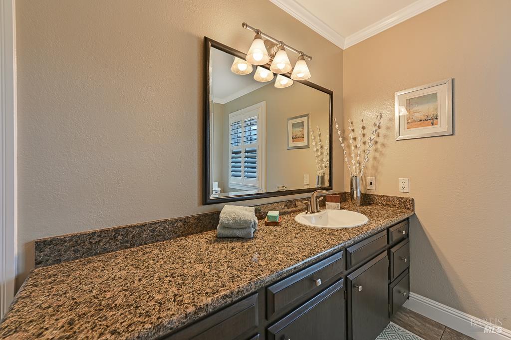 Detail Gallery Image 15 of 43 For 712 Bloomfield Rd, Sebastopol,  CA 95472 - 3 Beds | 3 Baths