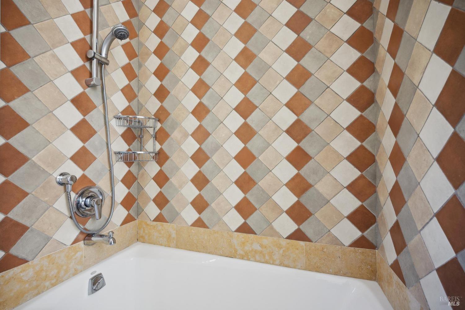 Detail Gallery Image 22 of 43 For 325 via La Cumbre Unkn, Greenbrae,  CA 94904 - 3 Beds | 3/1 Baths