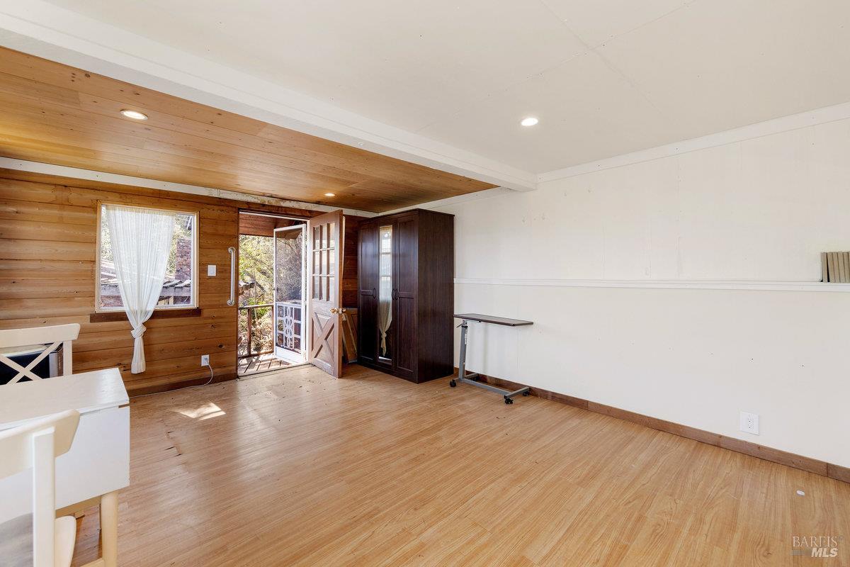 Detail Gallery Image 41 of 73 For 445 Scenic Ave, San Anselmo,  CA 94960 - 2 Beds | 2 Baths