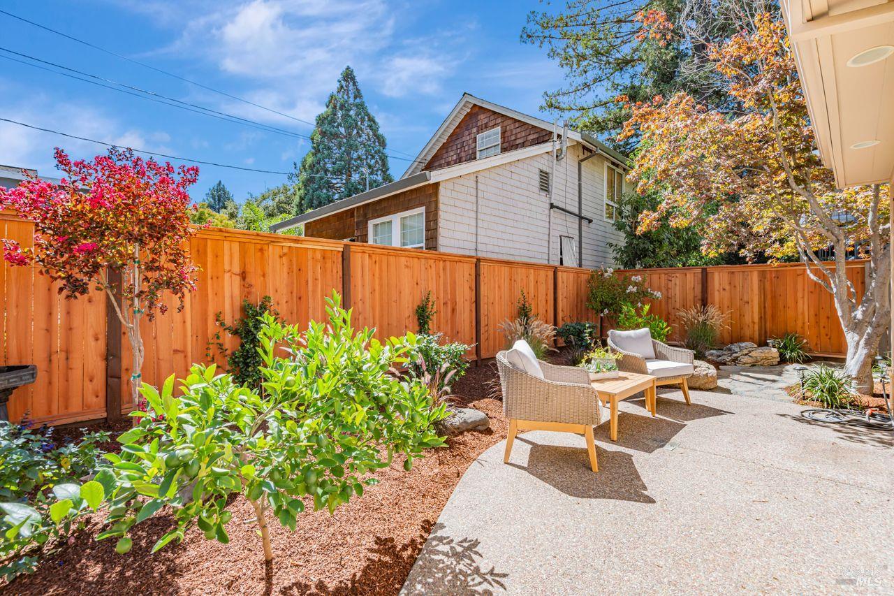 Detail Gallery Image 24 of 27 For 105 Bayview St, San Rafael,  CA 94901 - 3 Beds | 2 Baths