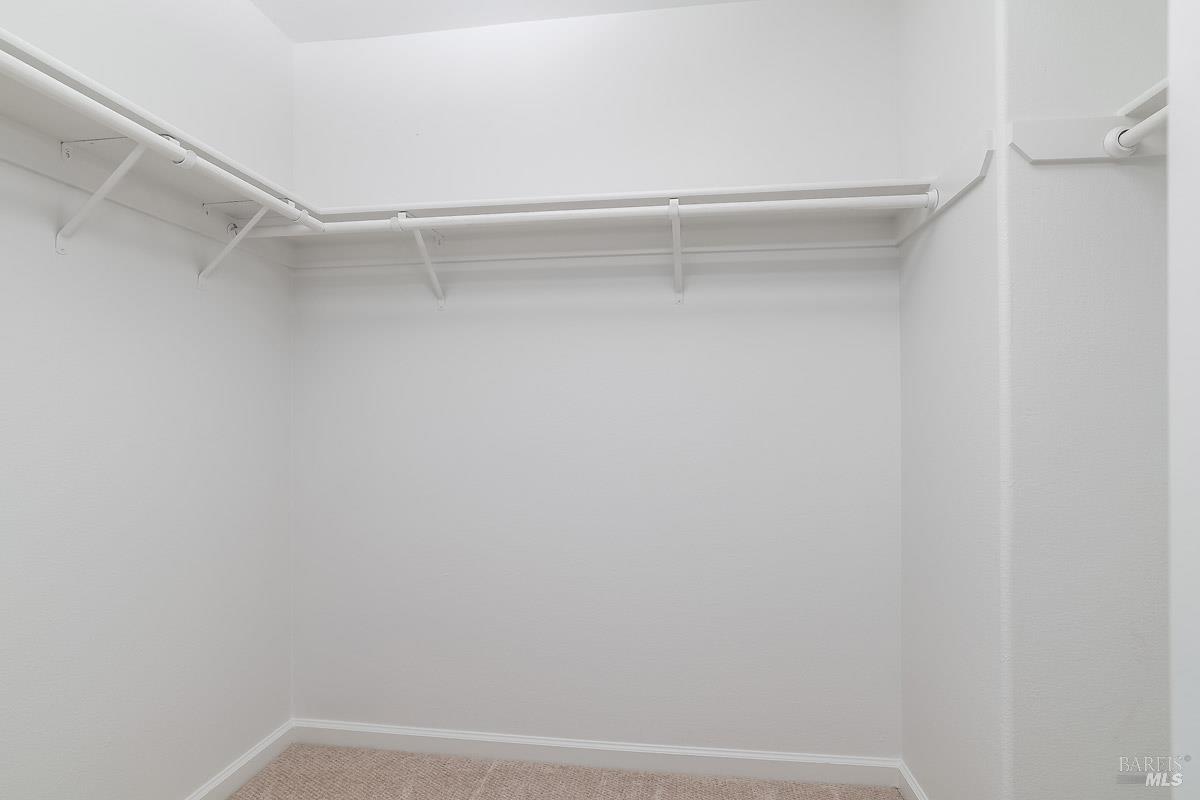 Detail Gallery Image 20 of 28 For 62 Holliday Dr, Novato,  CA 94949 - 2 Beds | 2/1 Baths