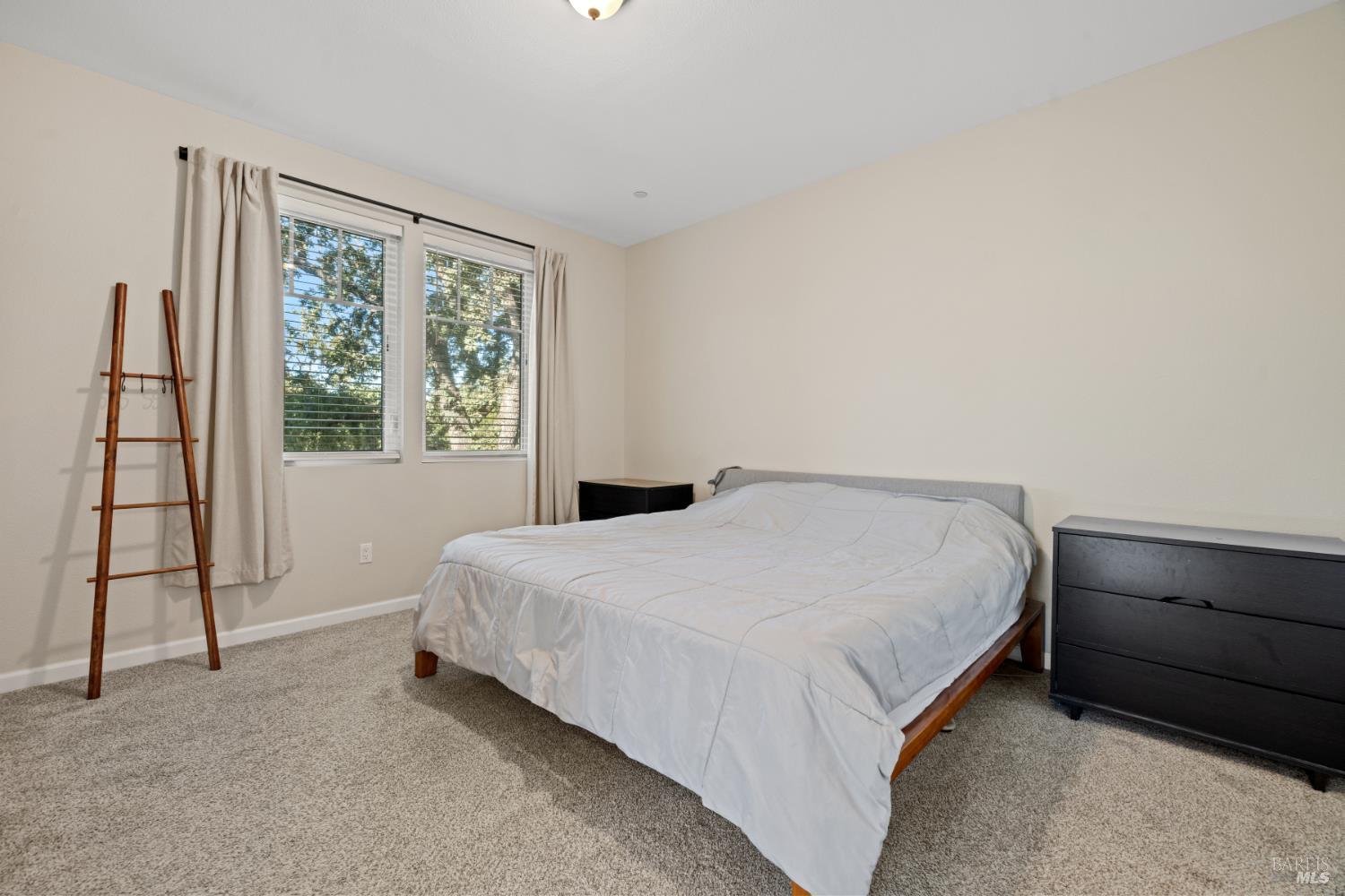 Detail Gallery Image 18 of 28 For 444 Pueblo Bonito Pl, Santa Rosa,  CA 95407 - 3 Beds | 2/1 Baths