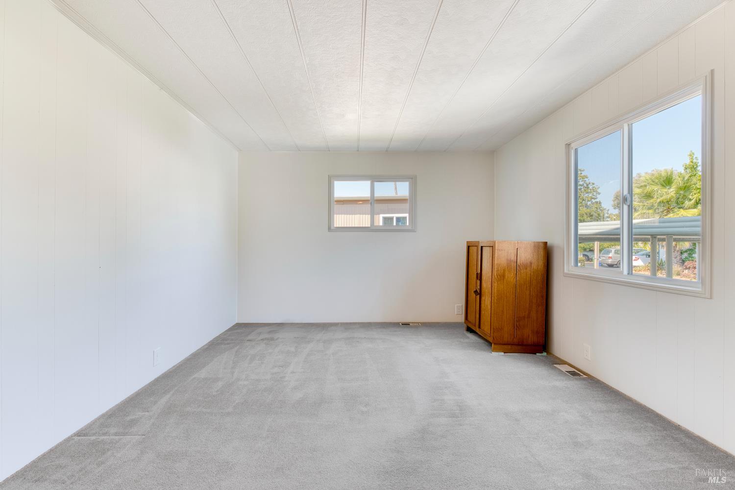 Detail Gallery Image 26 of 35 For 708 Seville Way, Novato,  CA 94949 - 2 Beds | 2 Baths