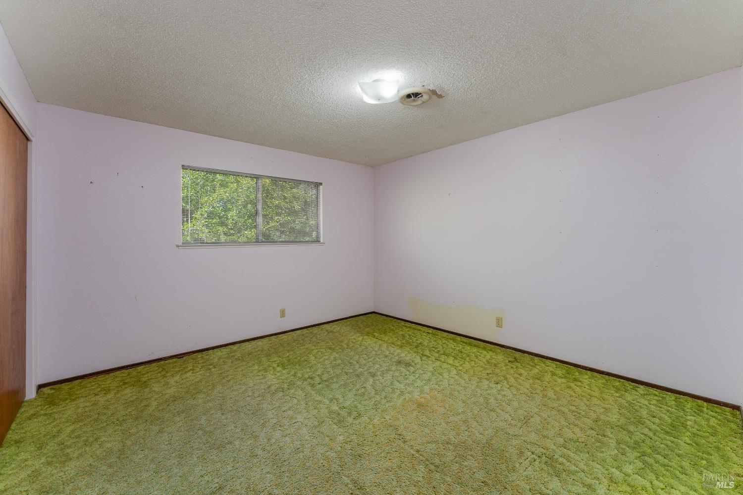 Detail Gallery Image 16 of 33 For 641 Blue Oak Dr, Ukiah,  CA 95482 - 4 Beds | 2 Baths