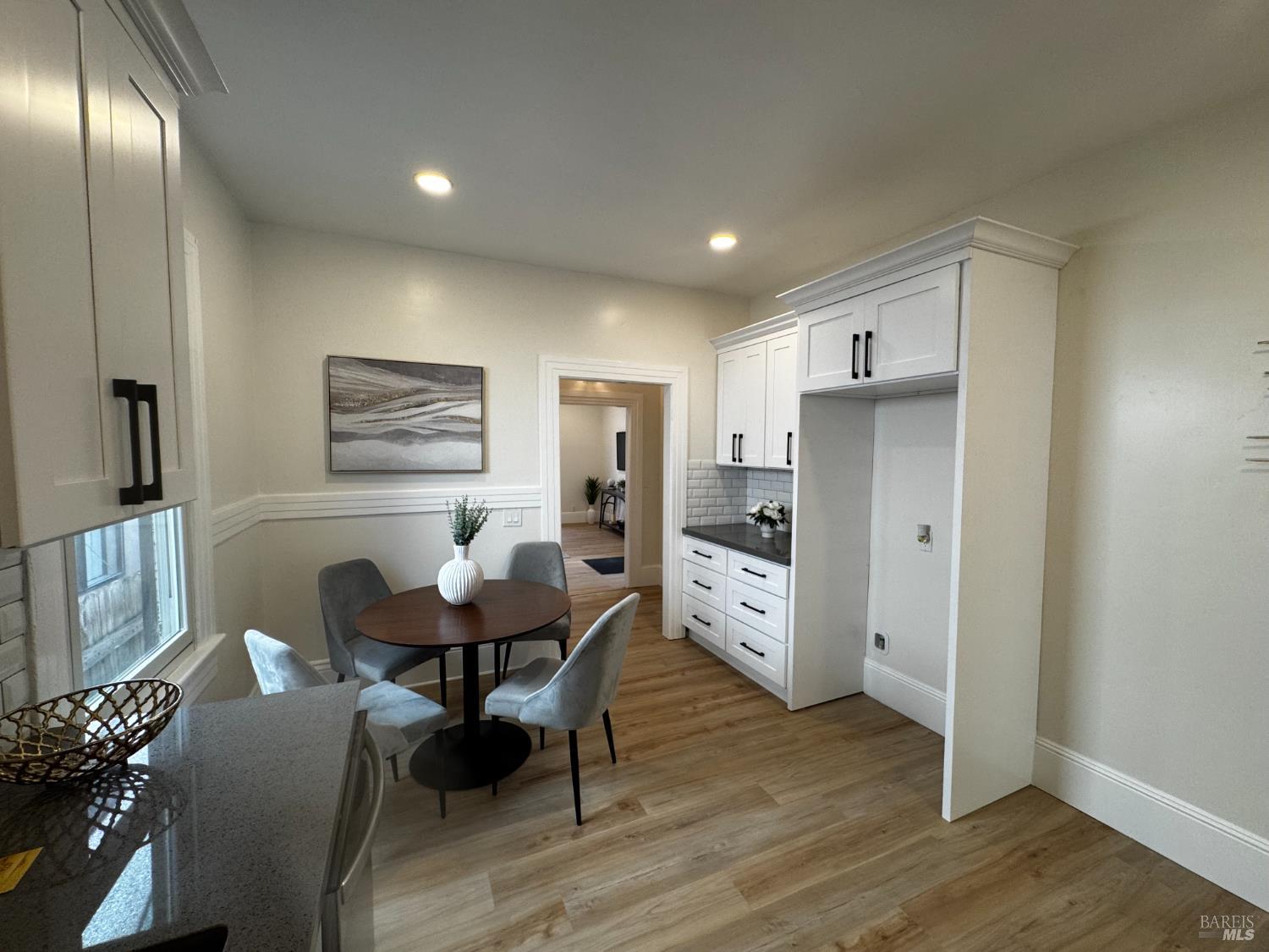 Detail Gallery Image 9 of 25 For 43 11th St, Richmond,  CA 94801 - 3 Beds | 2 Baths