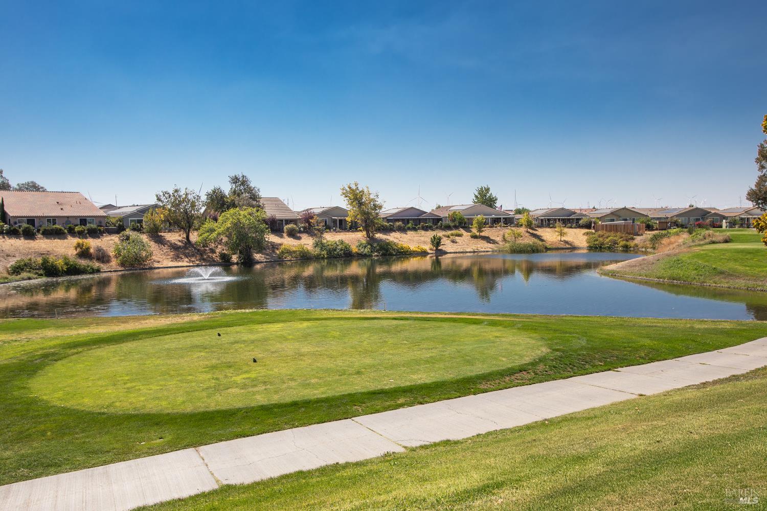 Detail Gallery Image 11 of 69 For 319 Cedar Ridge Dr, Rio Vista,  CA 94571 - 2 Beds | 2/1 Baths
