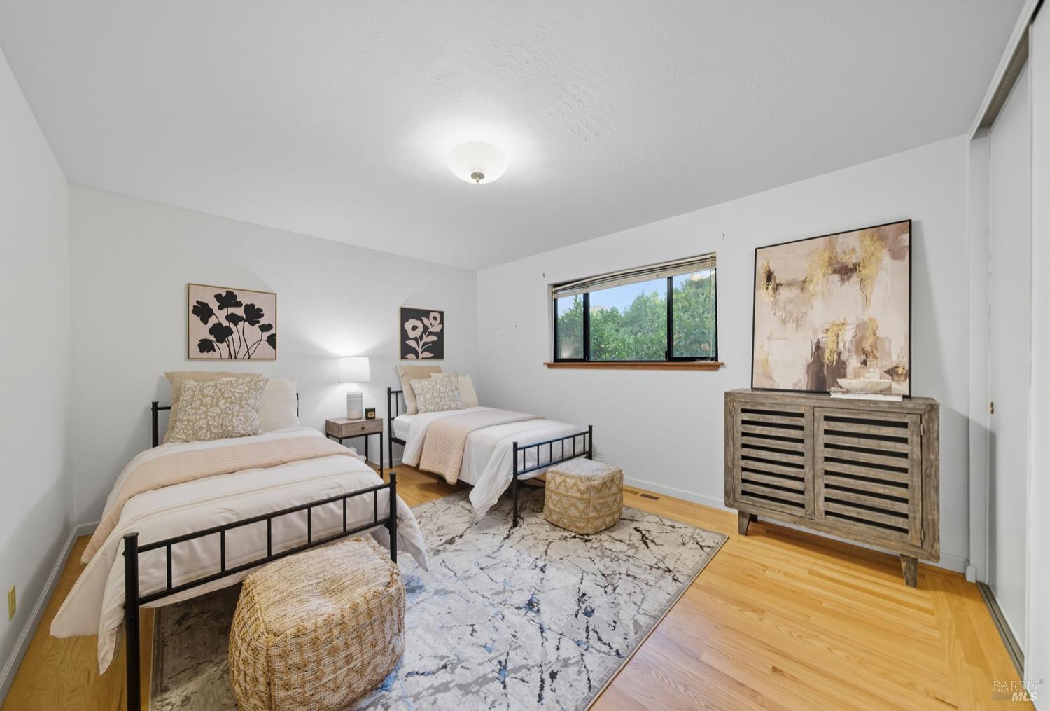 Detail Gallery Image 24 of 60 For 4047 Petaluma Blvd, Petaluma,  CA 94952 - 3 Beds | 2 Baths