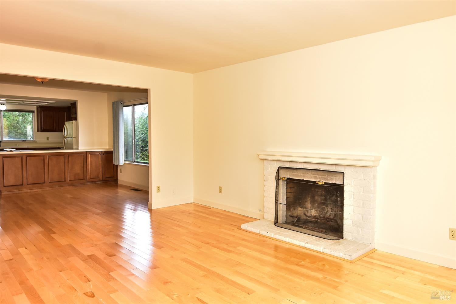 Detail Gallery Image 5 of 37 For 20772 Temelec Dr, Sonoma,  CA 95476 - 3 Beds | 2 Baths