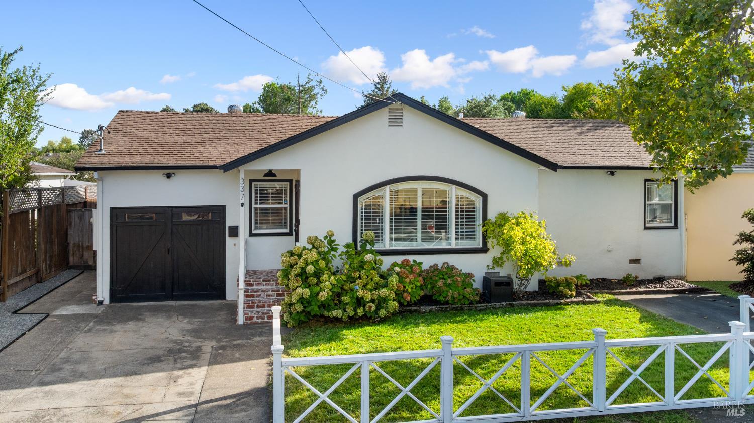 Detail Gallery Image 34 of 43 For 337 Bettencourt St, Sonoma,  CA 95476 - 3 Beds | 2 Baths