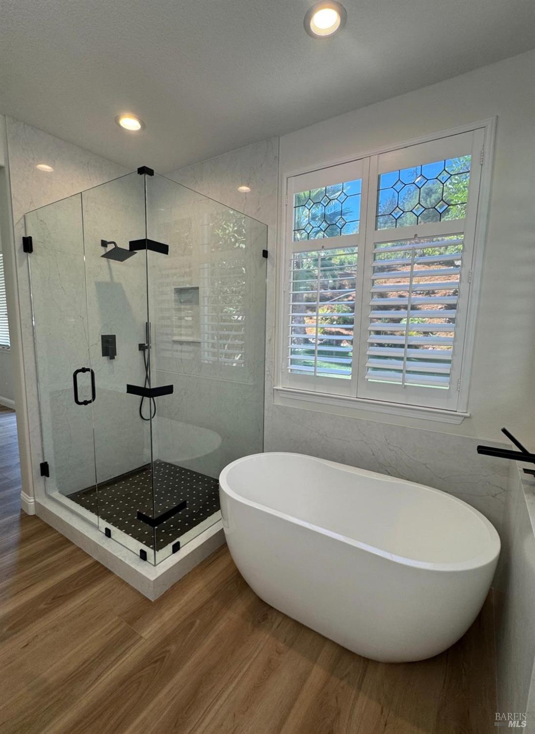 Detail Gallery Image 25 of 50 For 107 St Michael Ct, Cloverdale,  CA 95425 - 3 Beds | 2 Baths