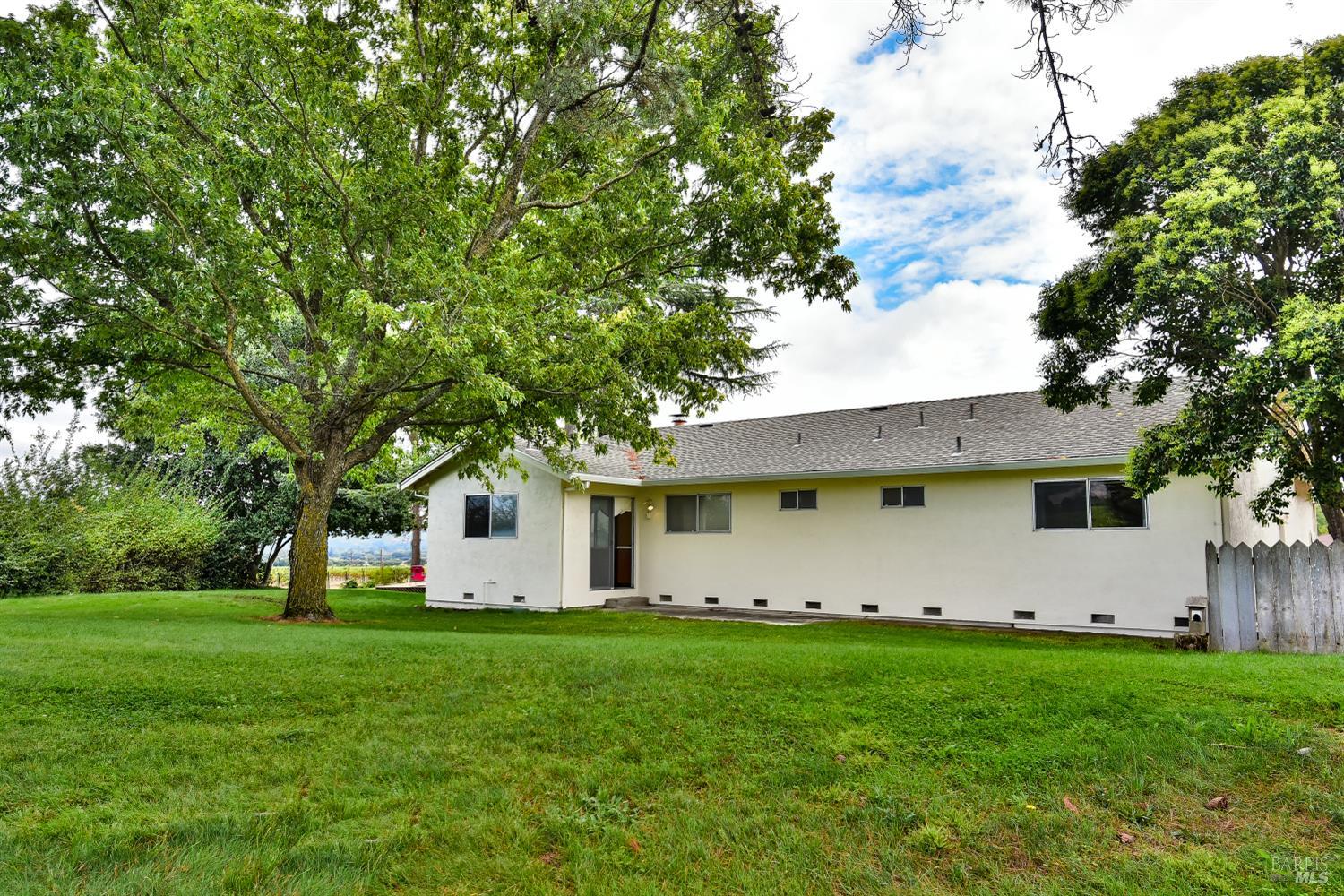 Detail Gallery Image 25 of 37 For 20772 Temelec Dr, Sonoma,  CA 95476 - 3 Beds | 2 Baths