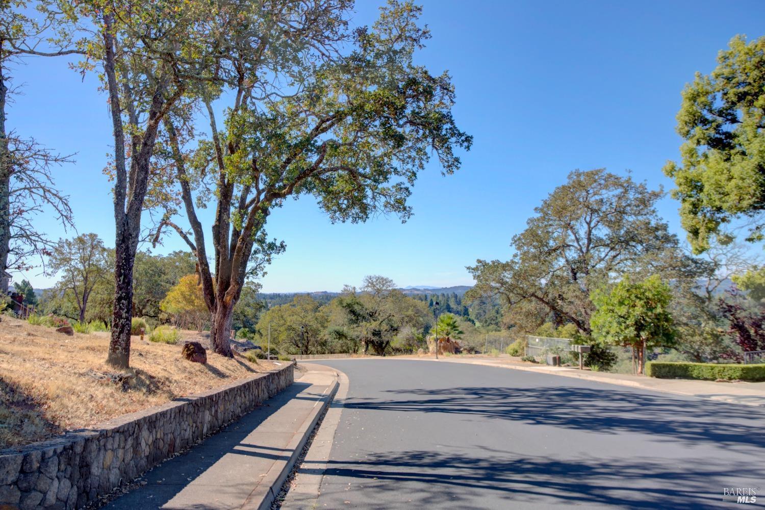 Detail Gallery Image 19 of 44 For 1166 Castle Oaks Dr, Napa,  CA 94558 - – Beds | – Baths