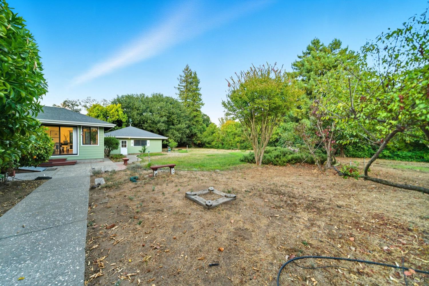 Detail Gallery Image 35 of 60 For 4047 Petaluma Blvd, Petaluma,  CA 94952 - 3 Beds | 2 Baths
