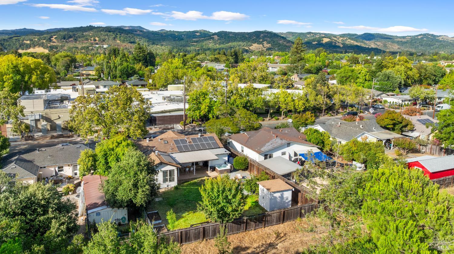 Detail Gallery Image 38 of 43 For 337 Bettencourt St, Sonoma,  CA 95476 - 3 Beds | 2 Baths
