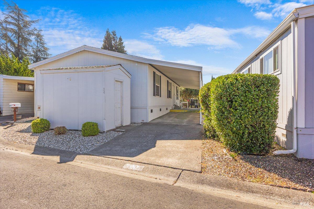 Detail Gallery Image 3 of 32 For 34 Circulo Juarez Unkn, Rohnert Park,  CA 94928 - 2 Beds | 2 Baths