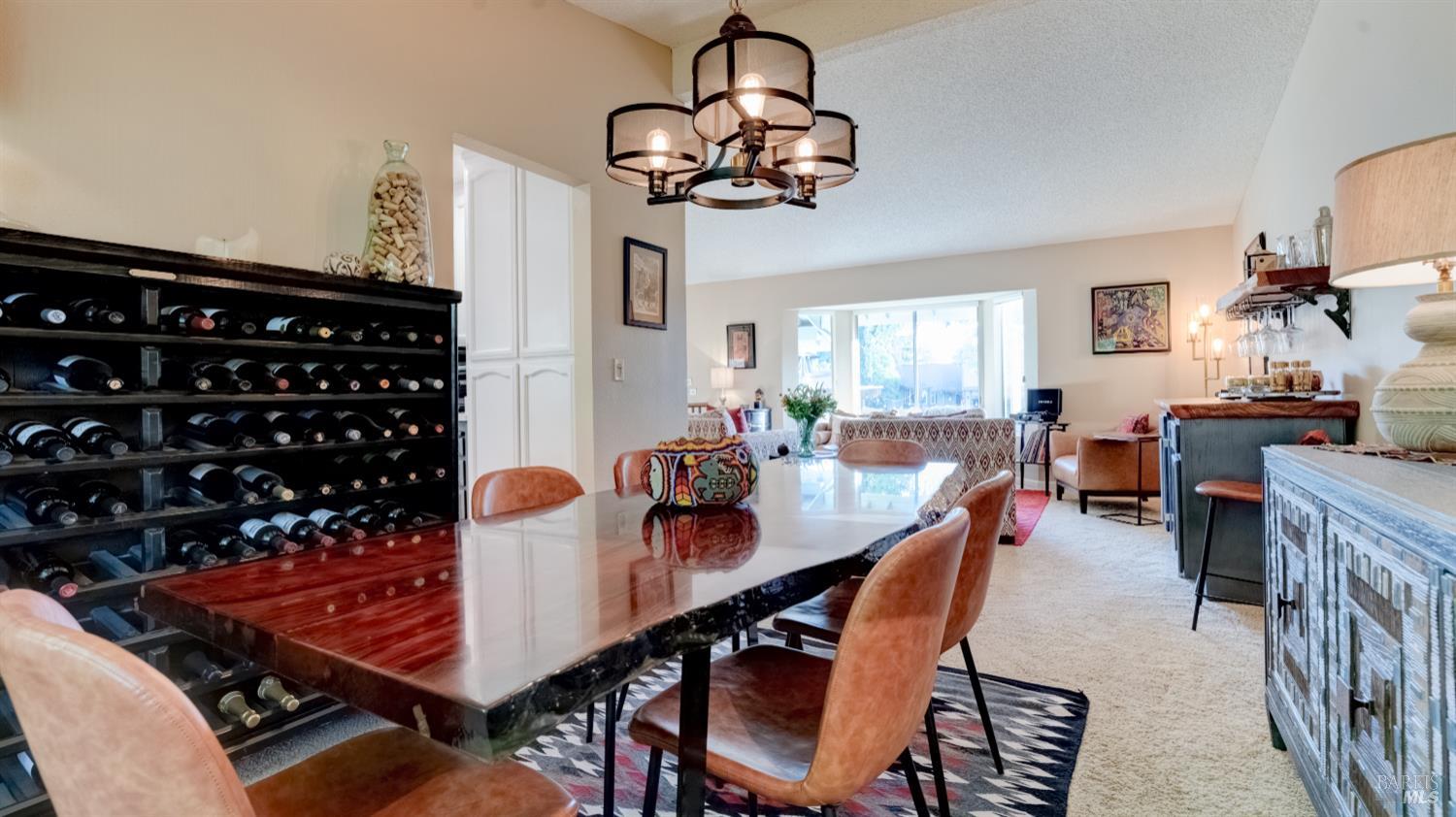 Detail Gallery Image 14 of 73 For 5270 Arnica Way, Santa Rosa,  CA 95403 - 4 Beds | 2/1 Baths
