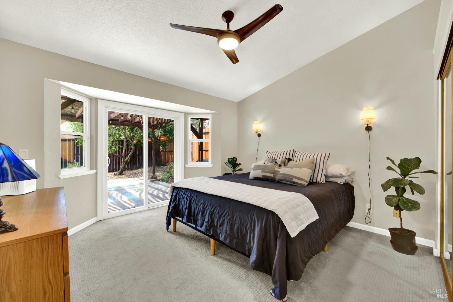 Detail Gallery Image 20 of 48 For 376 Bishop Dr, Vacaville,  CA 95687 - 3 Beds | 2 Baths