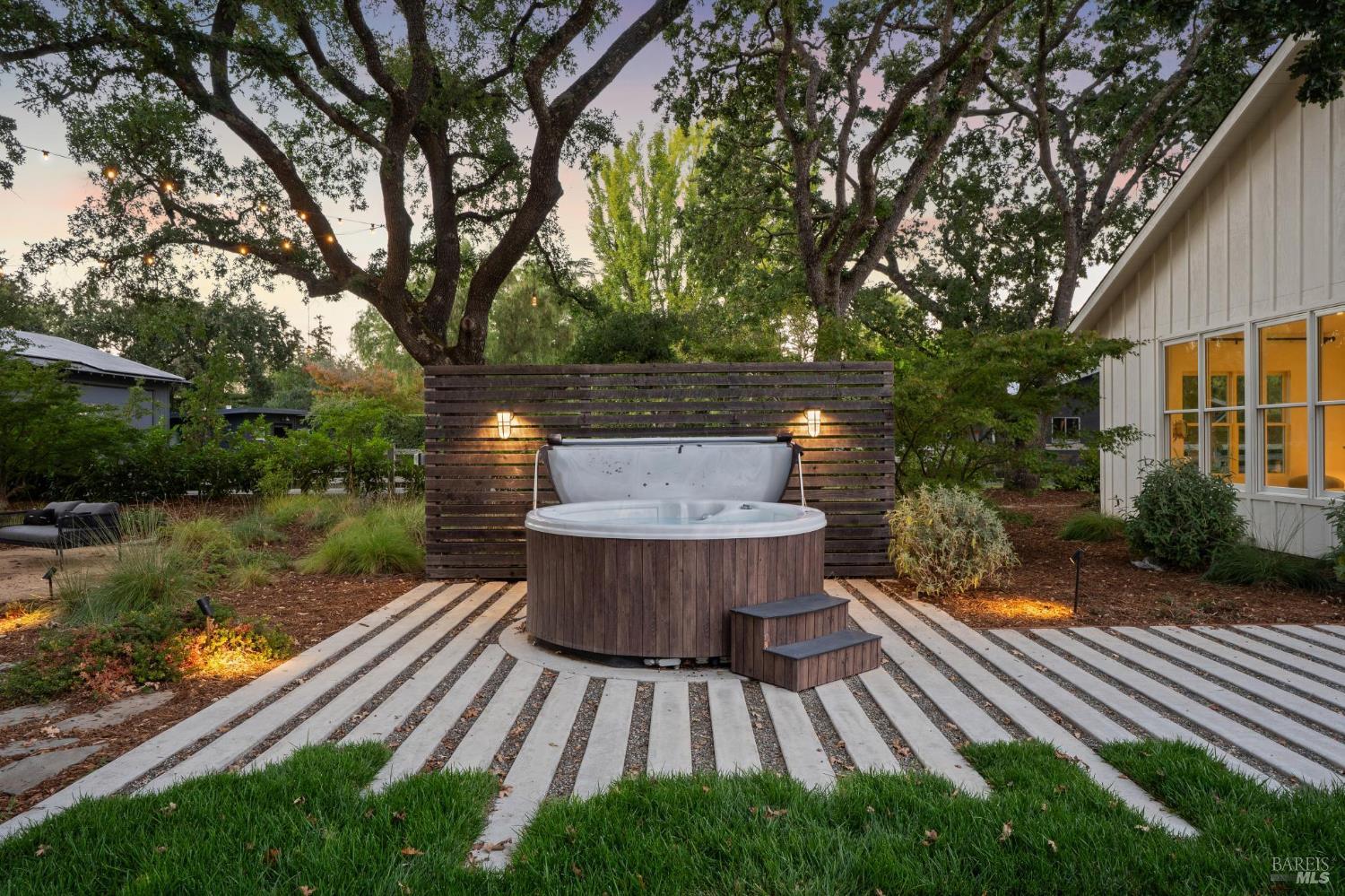 Detail Gallery Image 83 of 96 For 20685 5th St, Sonoma,  CA 95476 - 3 Beds | 3/1 Baths
