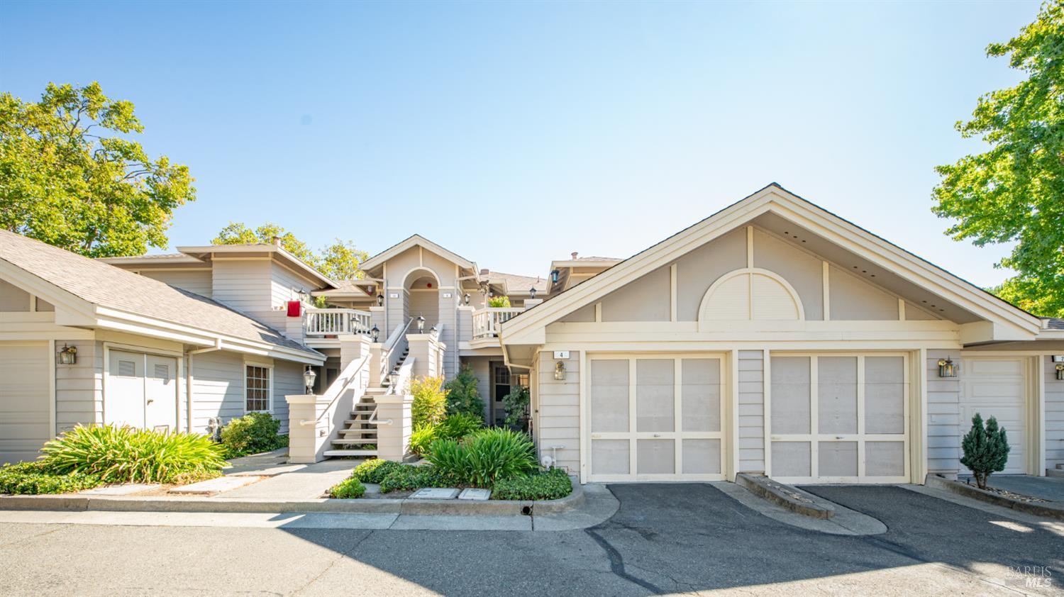 Detail Gallery Image 12 of 36 For 4 Bridle Path Ln, Novato,  CA 94945 - 2 Beds | 1 Baths