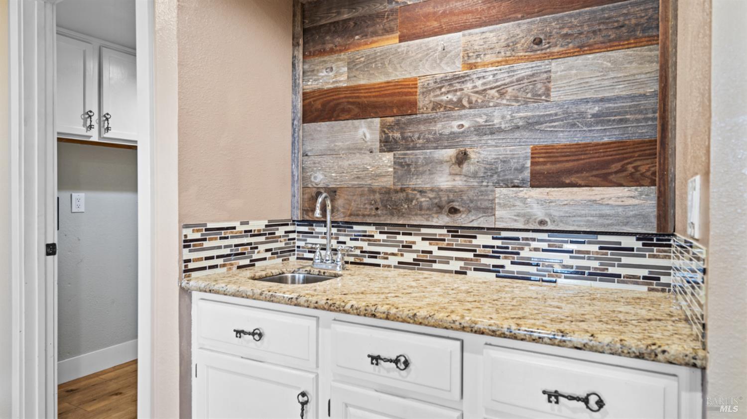 Detail Gallery Image 21 of 44 For 2415 Tea Ct, Fairfield,  CA 94534 - 3 Beds | 2/1 Baths