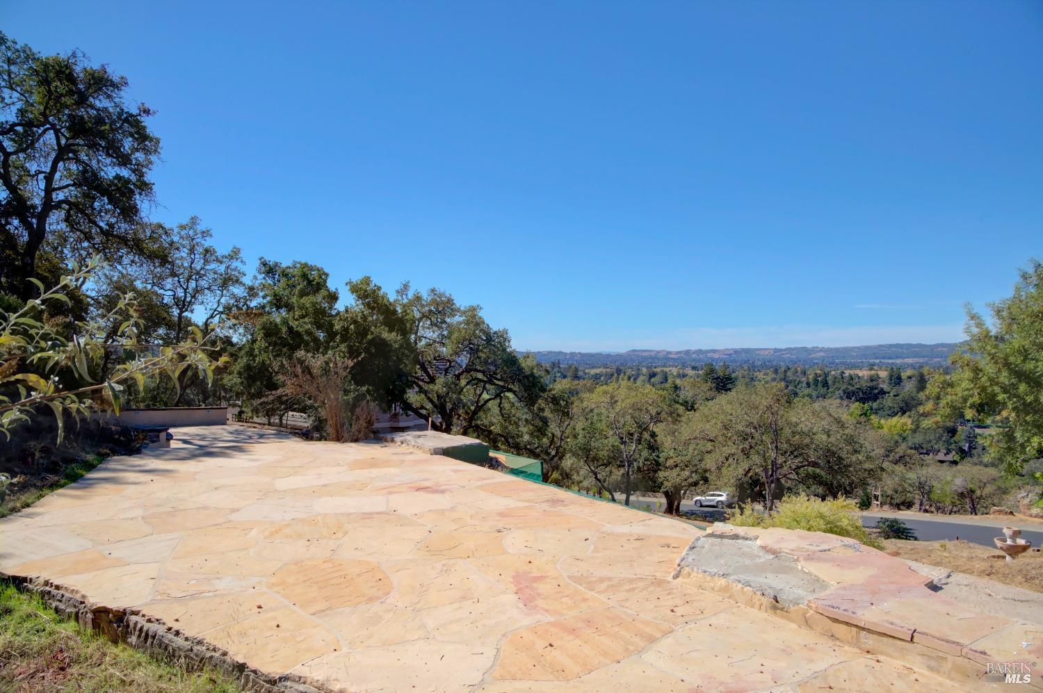 Detail Gallery Image 31 of 44 For 1166 Castle Oaks Dr, Napa,  CA 94558 - – Beds | – Baths