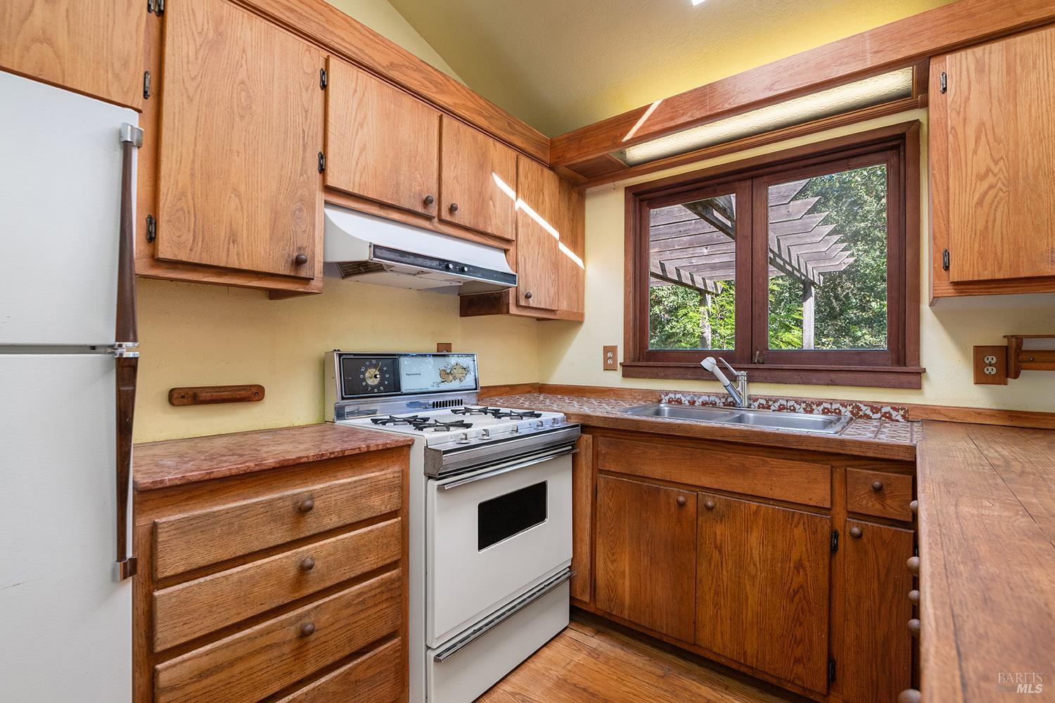 Detail Gallery Image 39 of 79 For 12936 Bones Ln, Sebastopol,  CA 95472 - 3 Beds | 2 Baths
