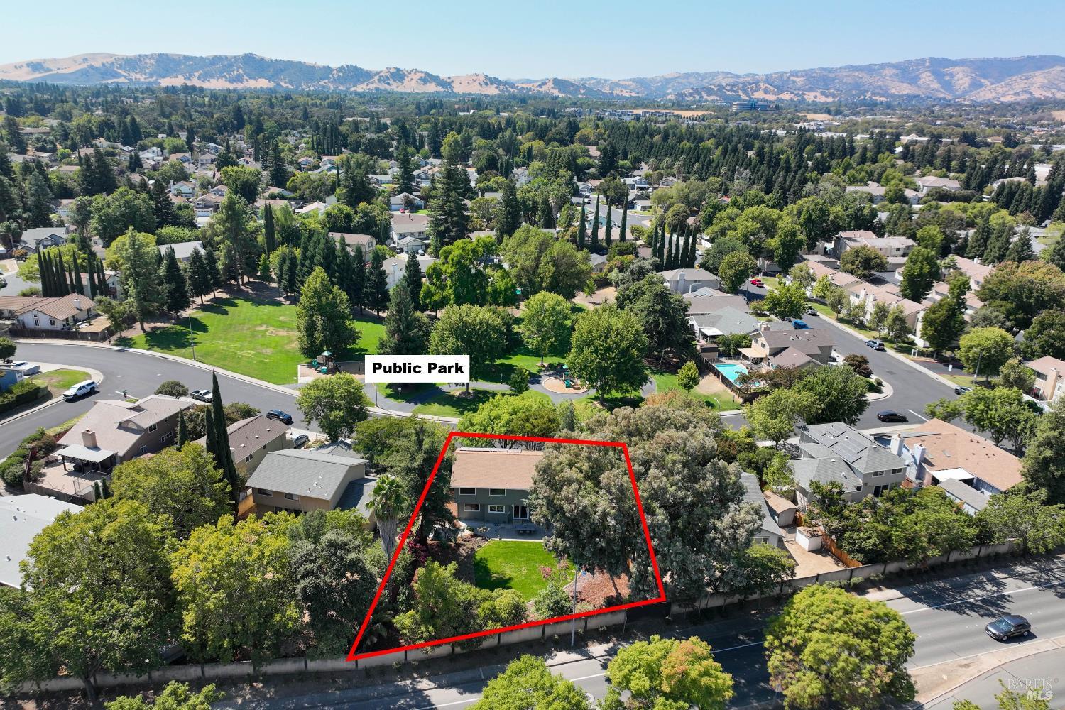 Detail Gallery Image 72 of 79 For 119 Woodstock Cir, Vacaville,  CA 95687 - 4 Beds | 2/1 Baths