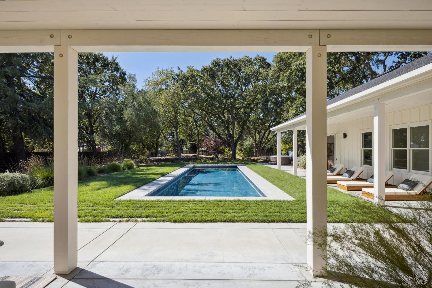 Detail Gallery Image 49 of 96 For 20685 5th St, Sonoma,  CA 95476 - 3 Beds | 3/1 Baths